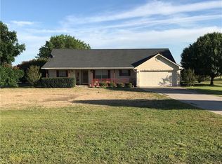 800 County Road 124, Georgetown, TX 78626