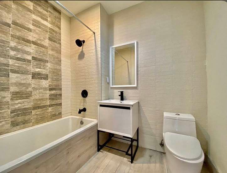 2nd image of 15 Palmetto St #1B