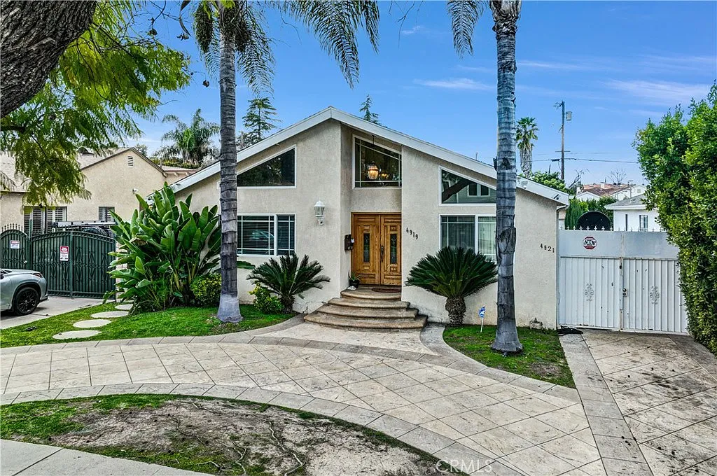 3 bed, 1800 sqft, $4,500 — Photo 3