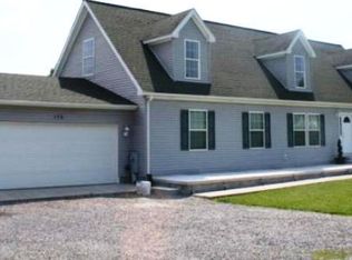 176 Glenwood Ln, Maxwelton, WV 24957