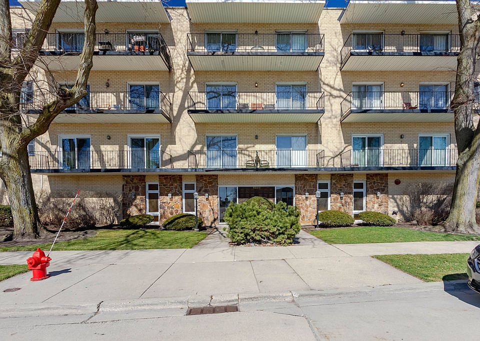 1st image of 6020 Lincoln Ave Unit 303