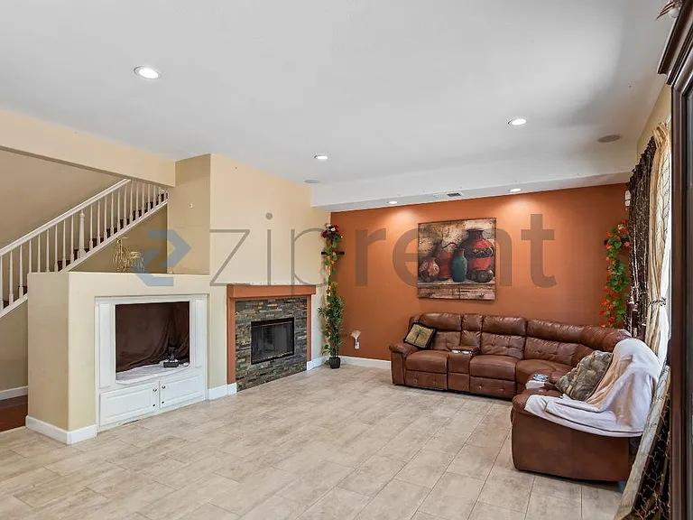 3879 Mars Ct — Photo 10