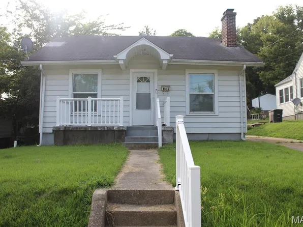 1437 N Water St, Cape Girardeau, MO 63701