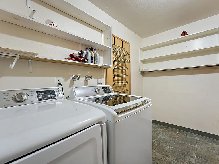540 N Hayden Bay Dr — Photo 31