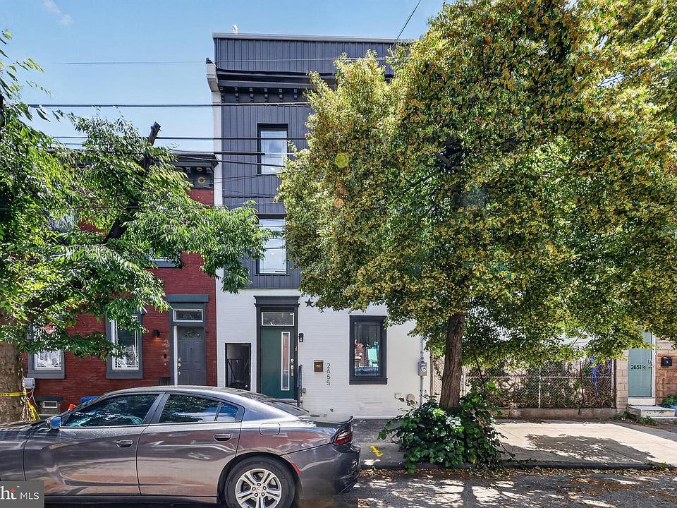 1st image of 2655 Martha St