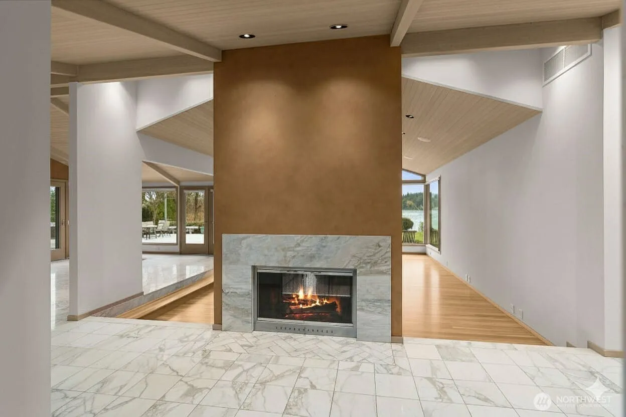 4 bed, 2.5 bath, 3900 sqft, $15,000 — Photo 3