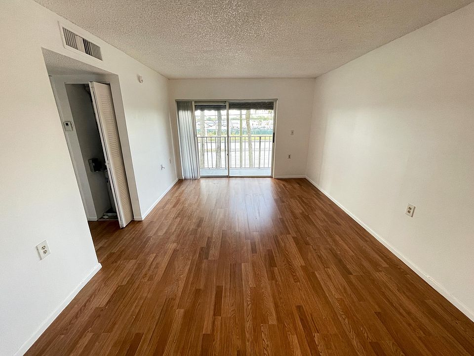 1st image of 1068 N Benoist Farms Rd APT 312