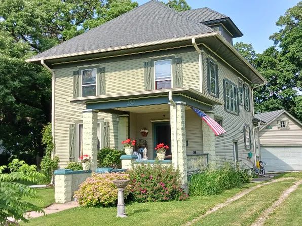 188 Peru St, Paw Paw, IL 61353