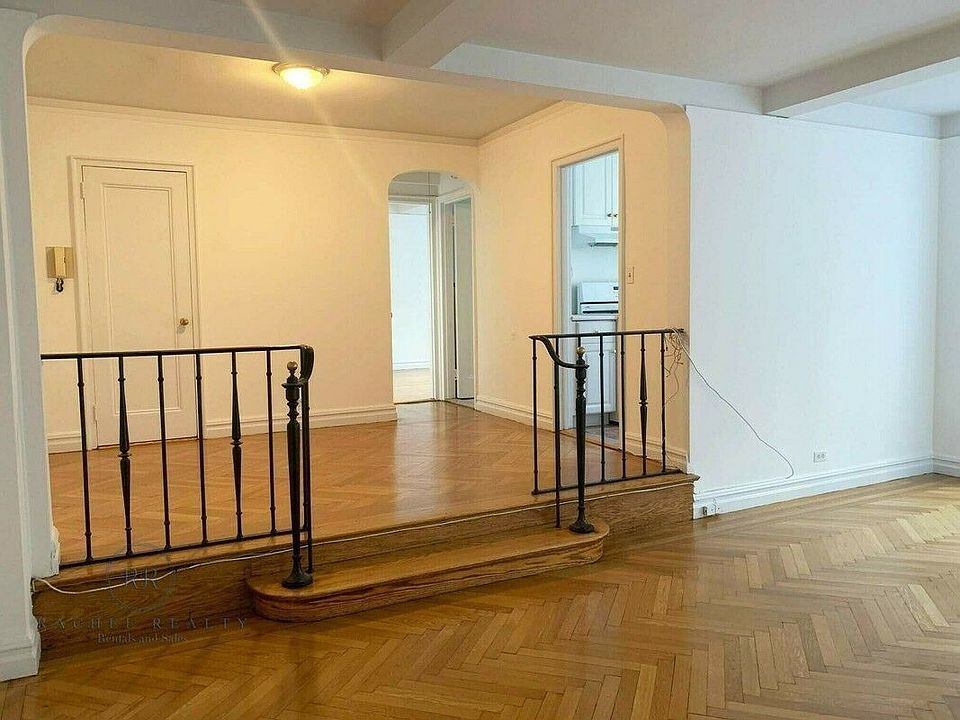 1st image of 5 W 86th St APT 4D