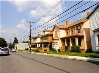 215 5th Ave, Carnegie, PA