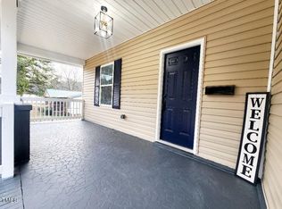 733 W M St, Erwin, NC 28339