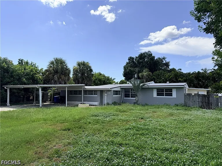 3955 Seminole Ave — Photo 3