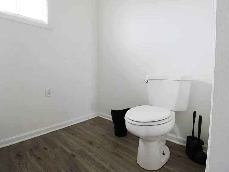 111 Picone Rd #3-D — Photo 12