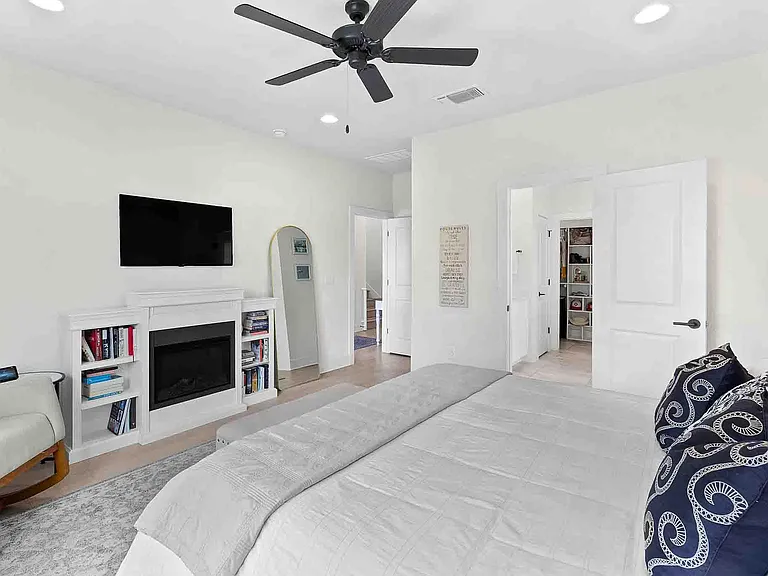 7910 Ella Lee Ln — Photo 18