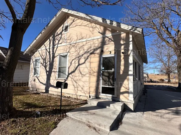 1120 W Dayton Ave, Wichita, KS 67213