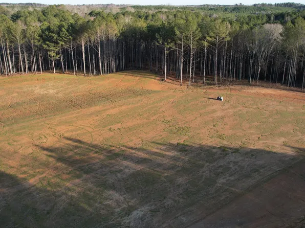 Clayton Rd, Jasper, AL 35504