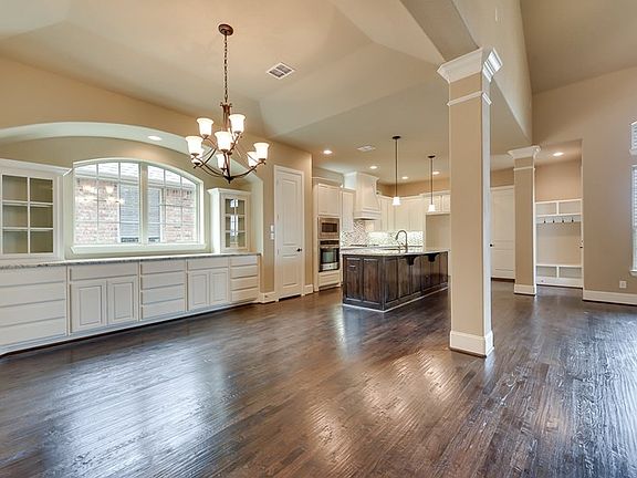 The Cheney - Dining