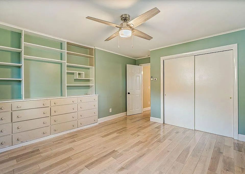 1st image of 317-319 Turner St #2