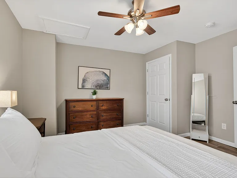 7778 Folk Ave — Photo 22