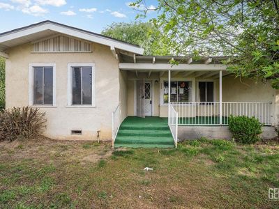 1022 Smith St, Bakersfield, CA, 93307