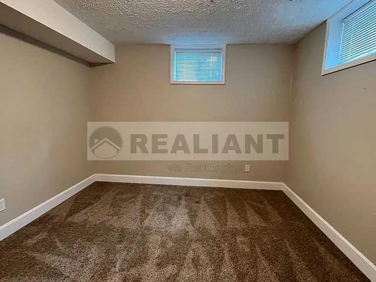 4013 Elora Ln — Photo 4
