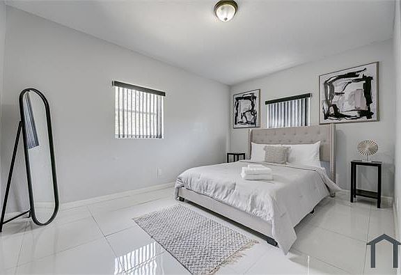 4th image of 8040 NW 12th Ave #8040