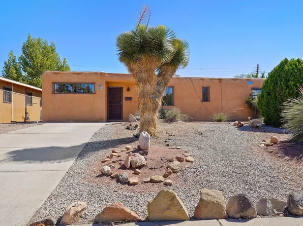 3312 Alvarado Dr NE, Albuquerque, NM 87110