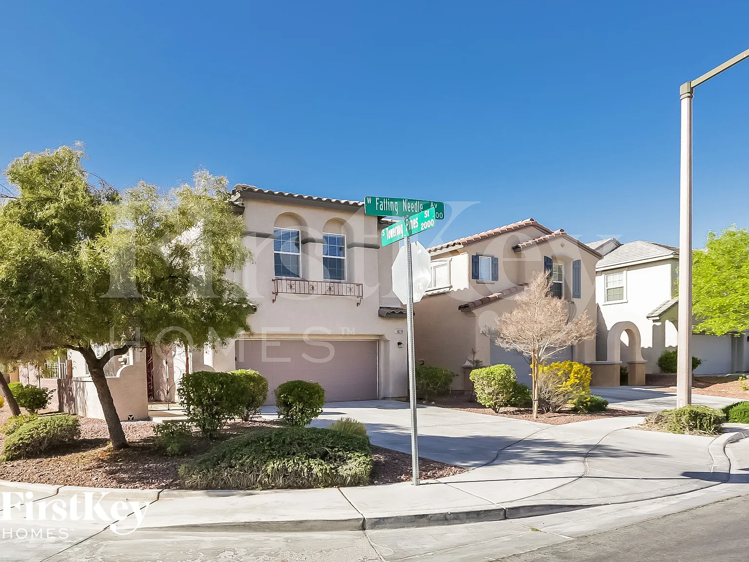 3 bed, 2.5 bath, 1675 sqft, $2,340 — Photo 2