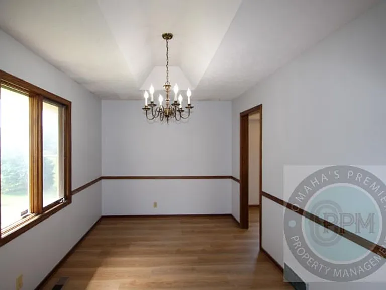 5614 N 116th Avenue Cir — Photo 5