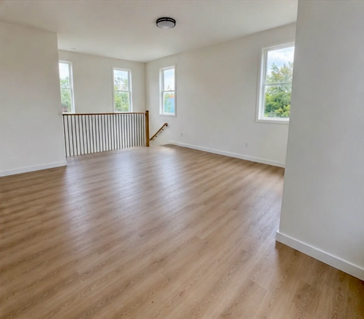 2 bed, 925 sqft, $2,450 — Photo 4