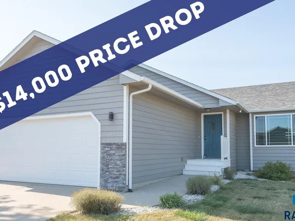 401 Adrianna Ave, Harrisburg, SD 57032
