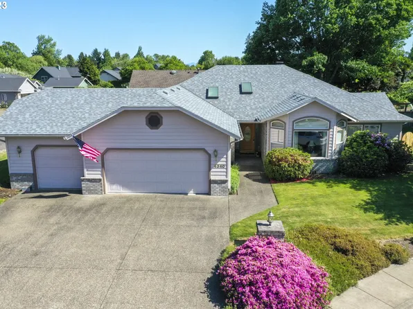 4340 Altura St, Eugene, OR 97404