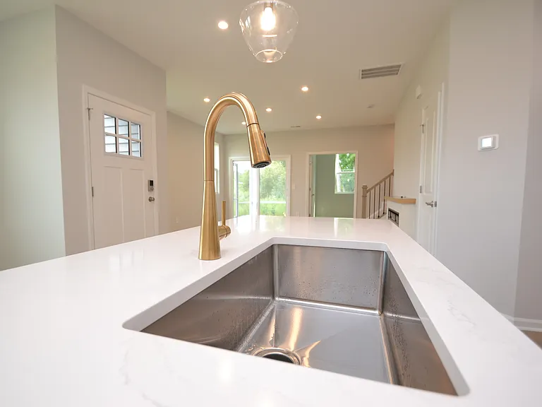 1226 Bessie Ct — Photo 10