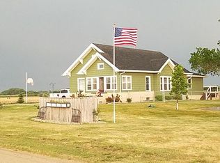 1107 E 6th St N, Madison, NE 68748