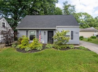 2230 Suncrest Dr, Cuyahoga Falls, OH