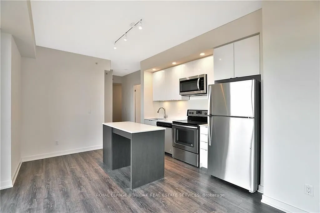 2 bed, $2,995 — Photo 4