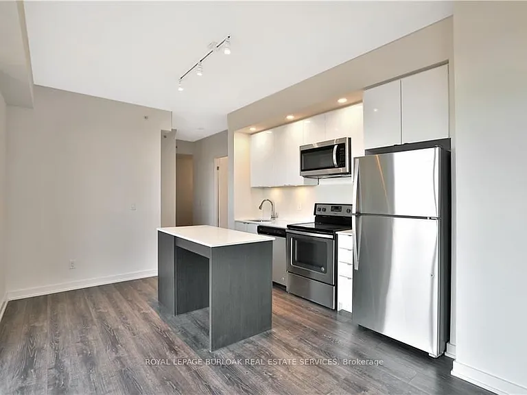 5240 Dundas St #B610 — Photo 4
