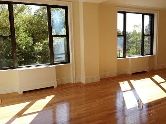 Rented by ONE Manhattan Real Estate | media 21