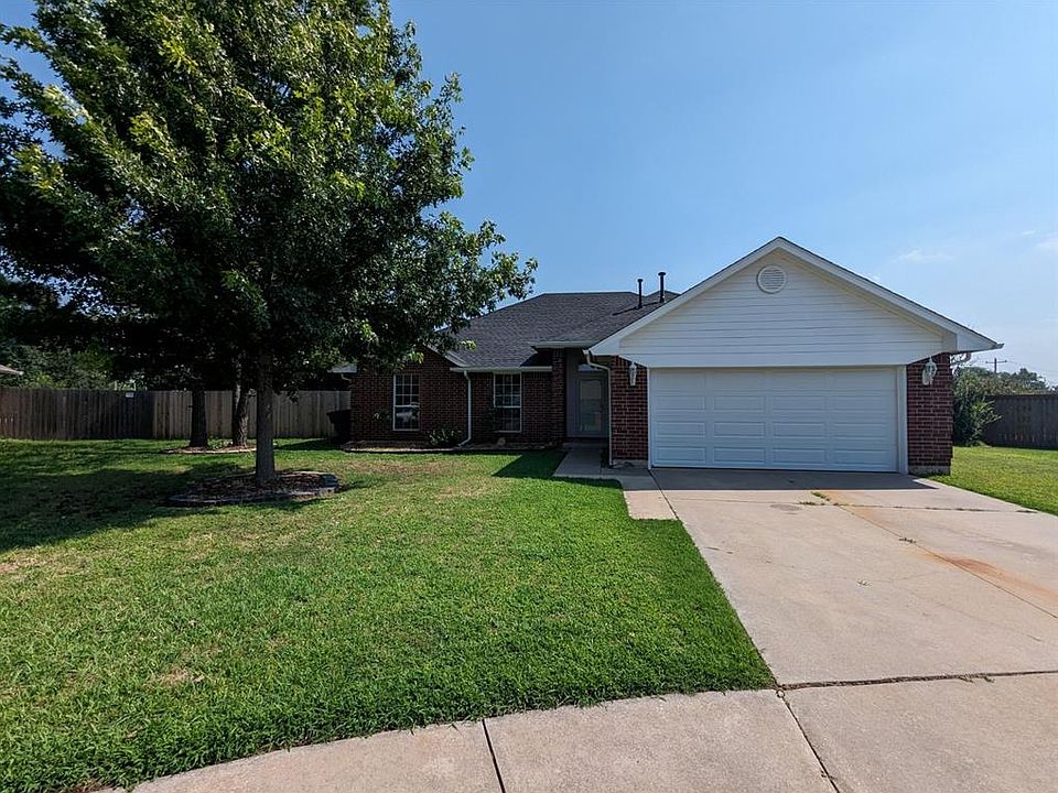 1st image of 3101 SW 120th Pl