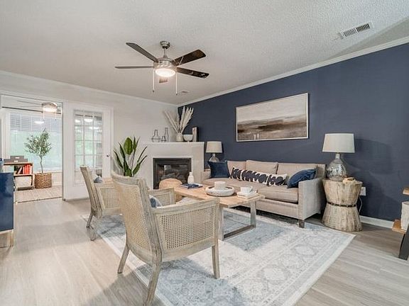 4th image of 101 Shore Lake Dr #125C