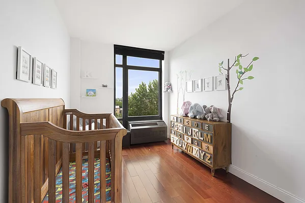 Sold by Compass | media 4