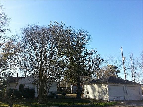 2nd image of 13241 Laguna St