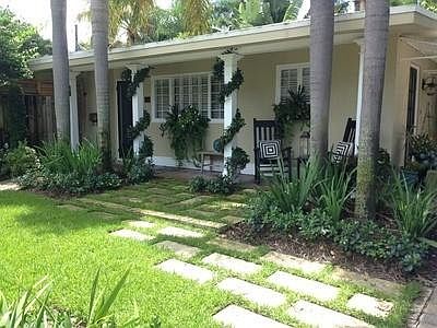 1st image of 1700 NW 16th St