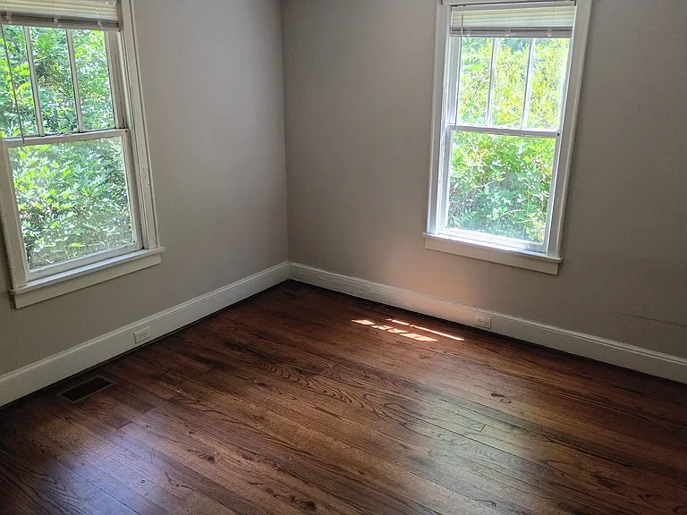 1450 Kingston Rd — Photo 20
