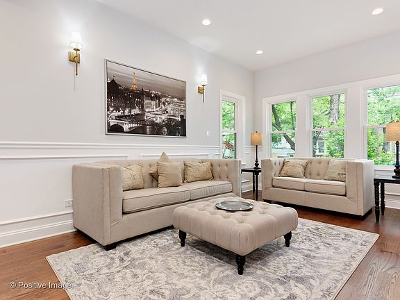 5th image of 3059 N Central Park Ave
