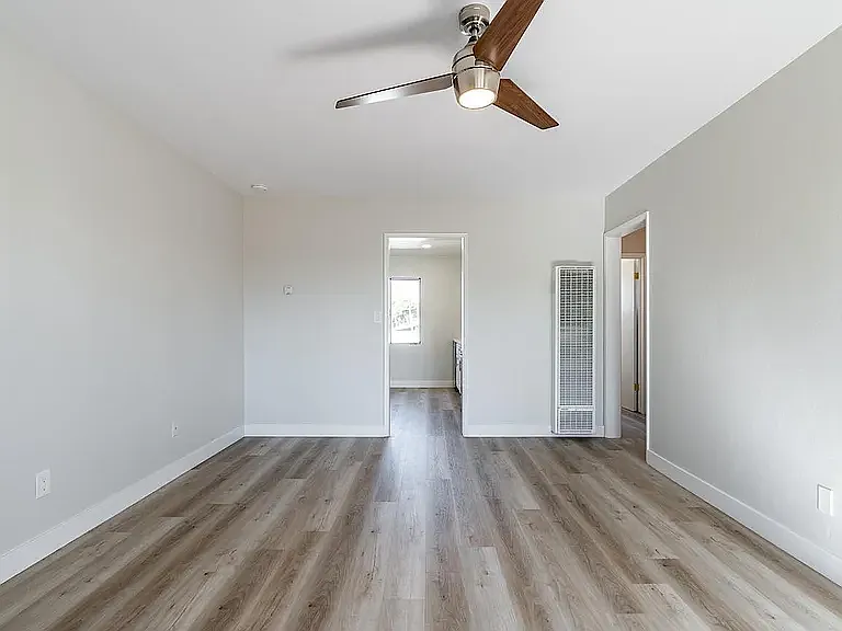 4474 Hamilton St #4474.5 — Photo 3