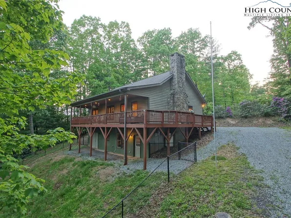 417 Cranberry Lane, Fleetwood, NC 28626