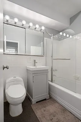 Sold by Casa Blanca Real Estate | media 26