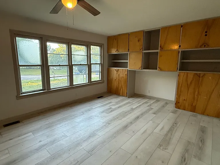 508 W Walnut St #508 — Photo 9
