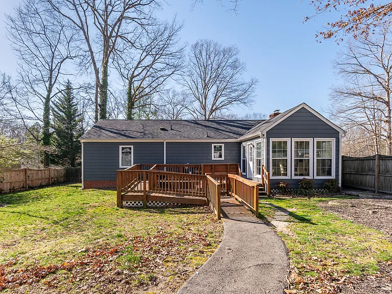 2857 Iverson Rd — Photo 13